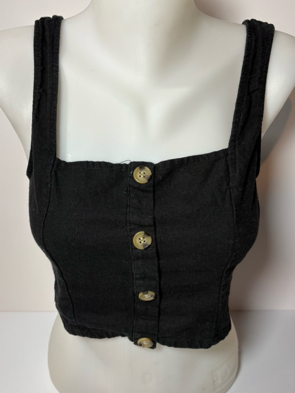 Aeropostale Black Button-Front Cropped Tank